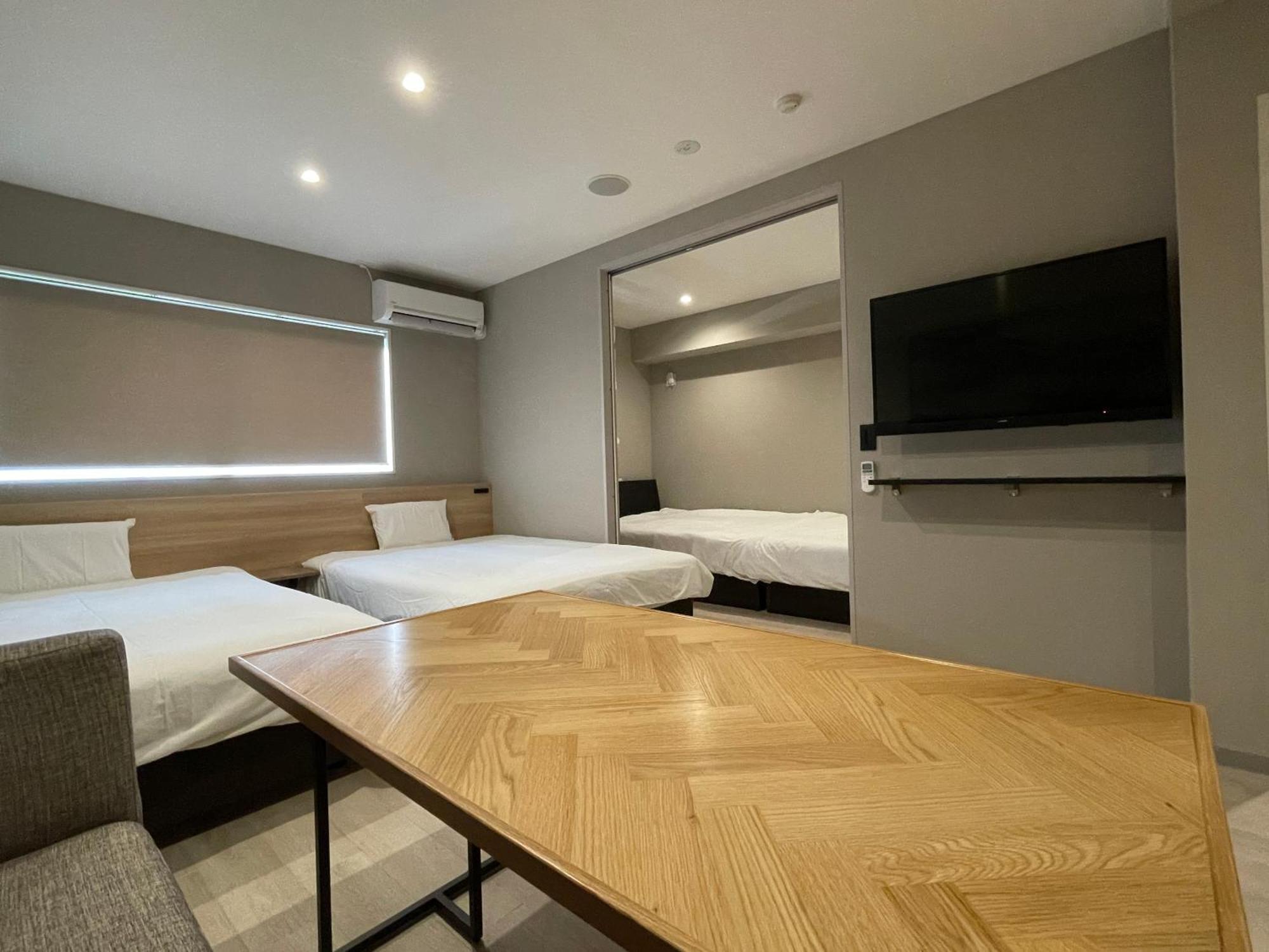 Comforts81 Shinsaibashi Ōsaka Exterior foto
