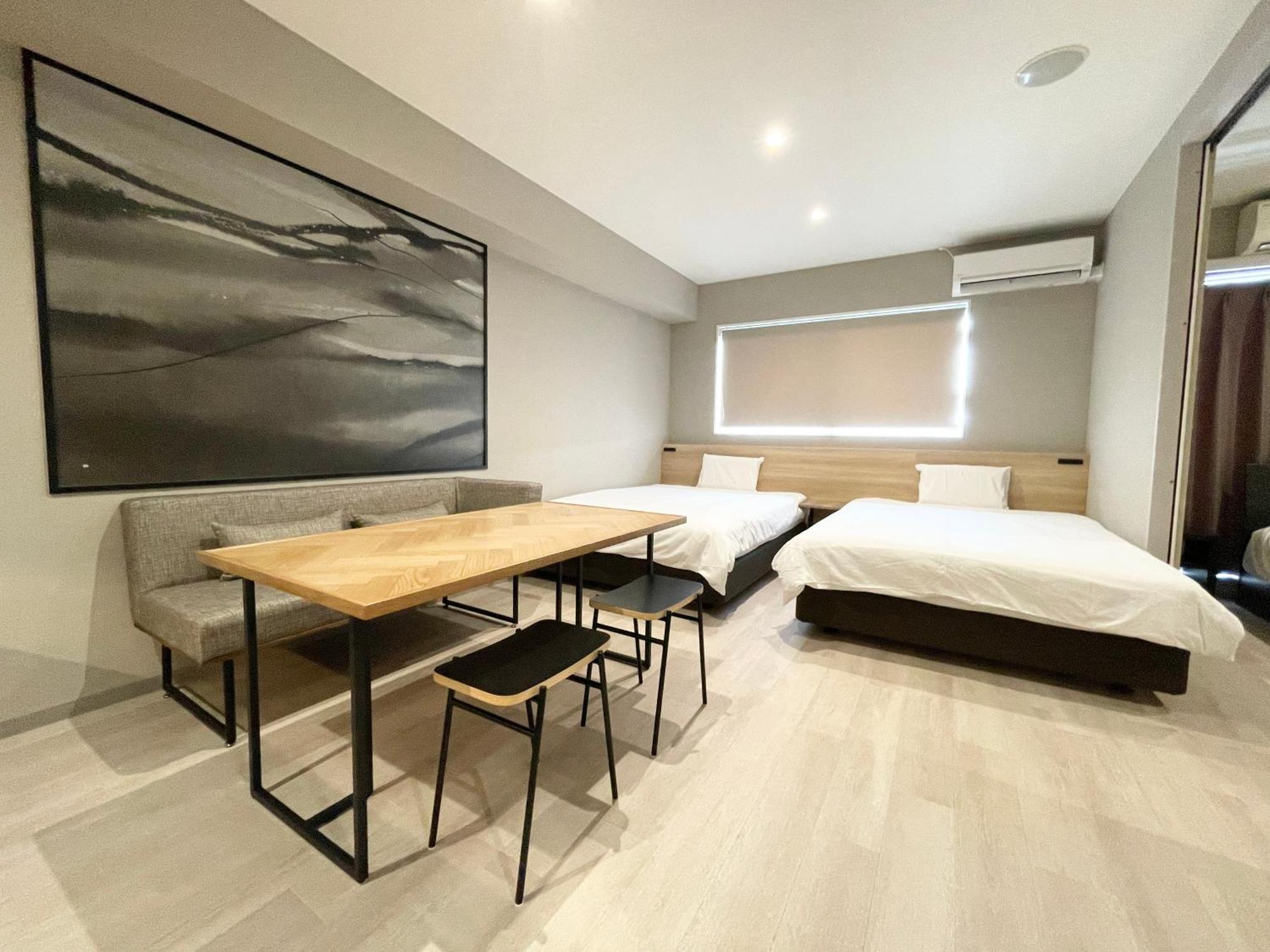 Comforts81 Shinsaibashi Ōsaka Exterior foto